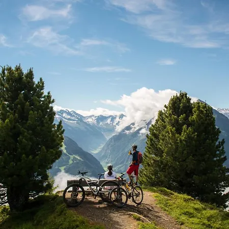 Feriehus Manni - & *