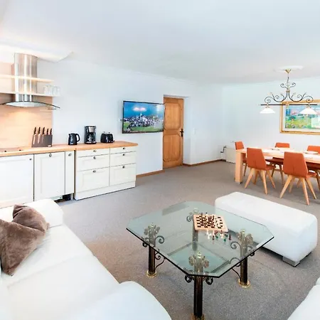 Vakantiehuis Manni - & *