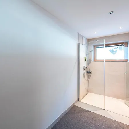 Manni - & Vakantiehuis Mayrhofen